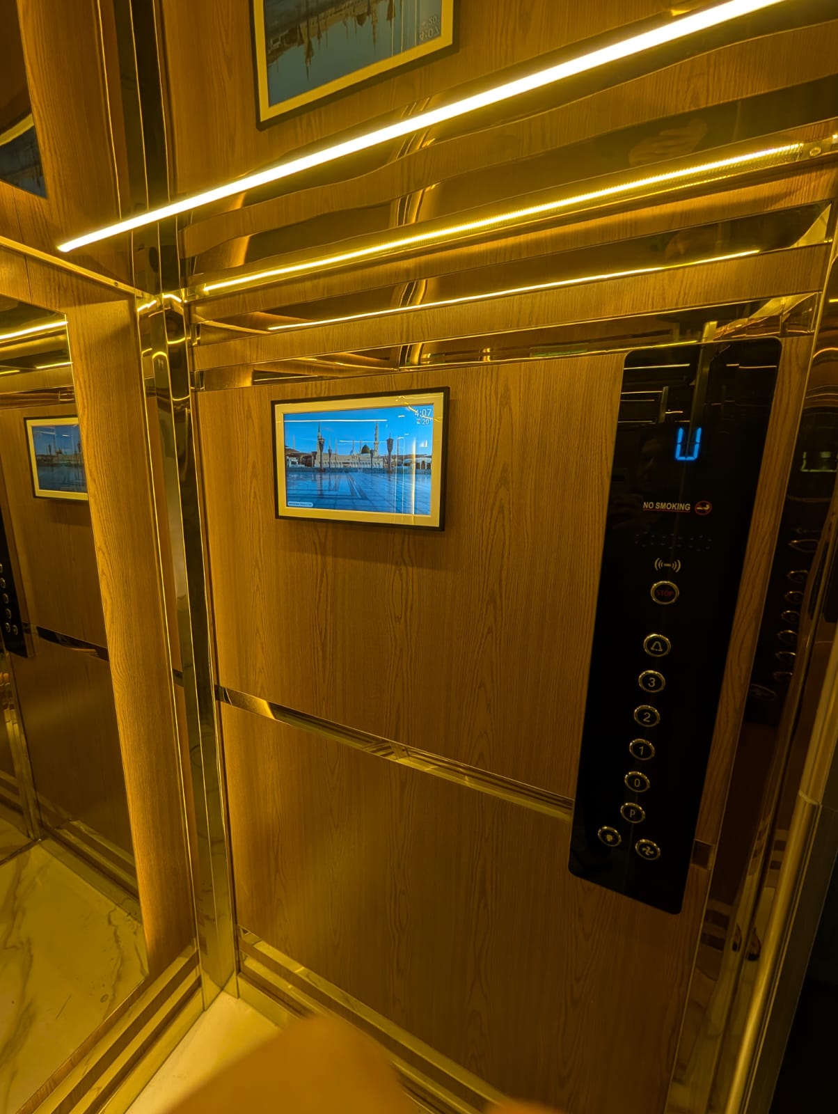 مصاعد سمارت لفت